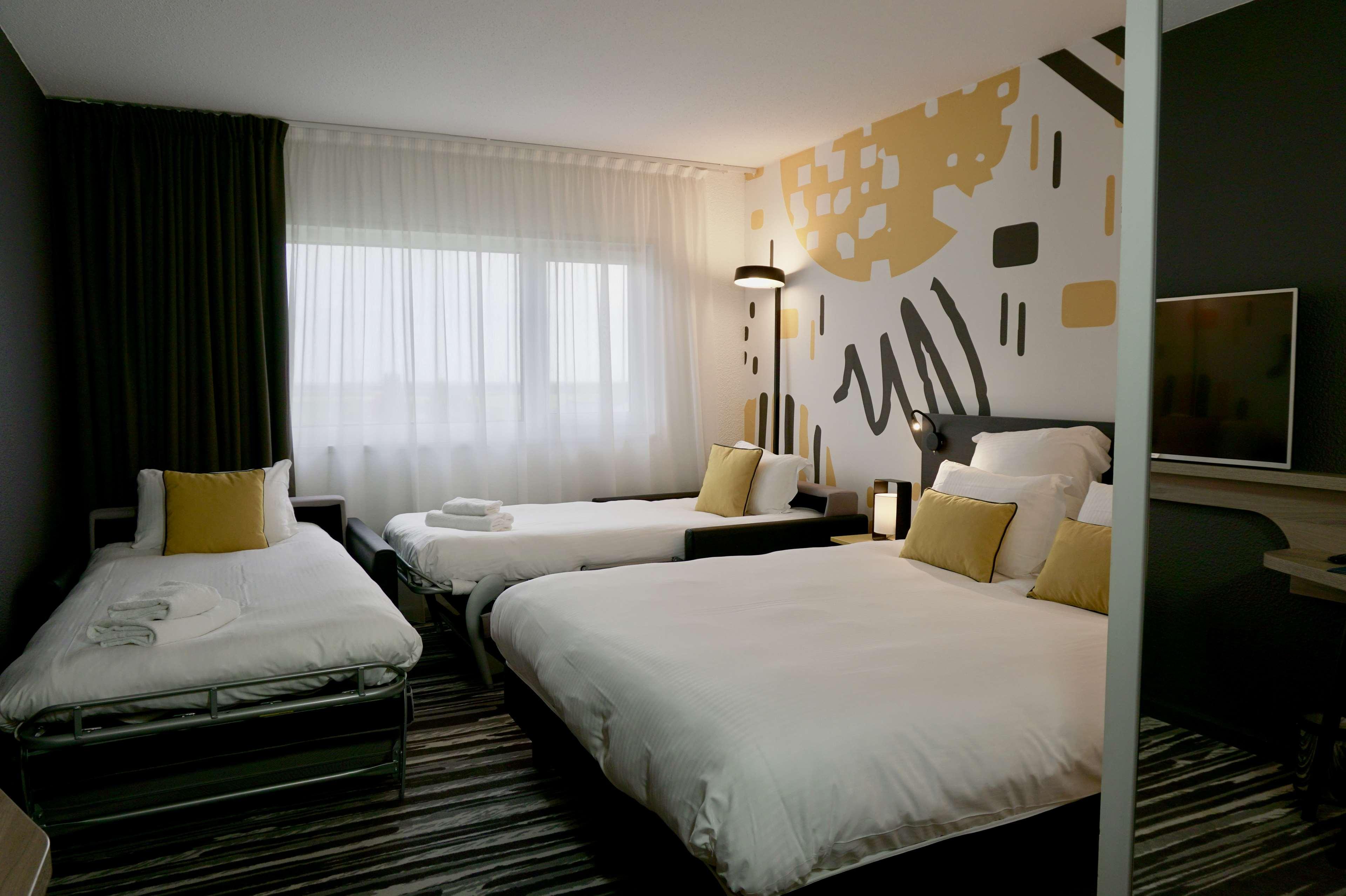 Hotel Golden Tulip Roissy Saint Witz Exterior foto