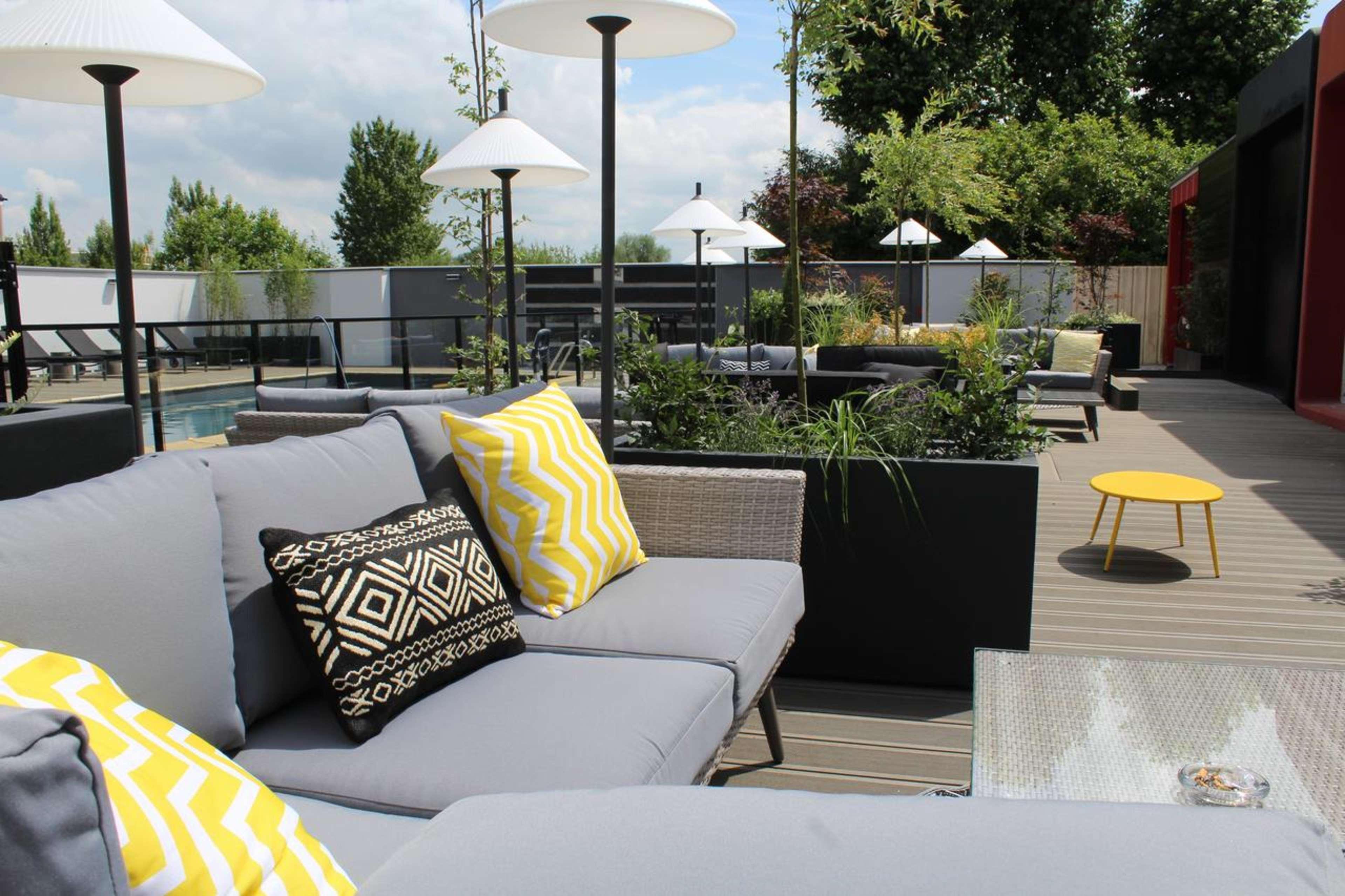 Hotel Golden Tulip Roissy Saint Witz Exterior foto