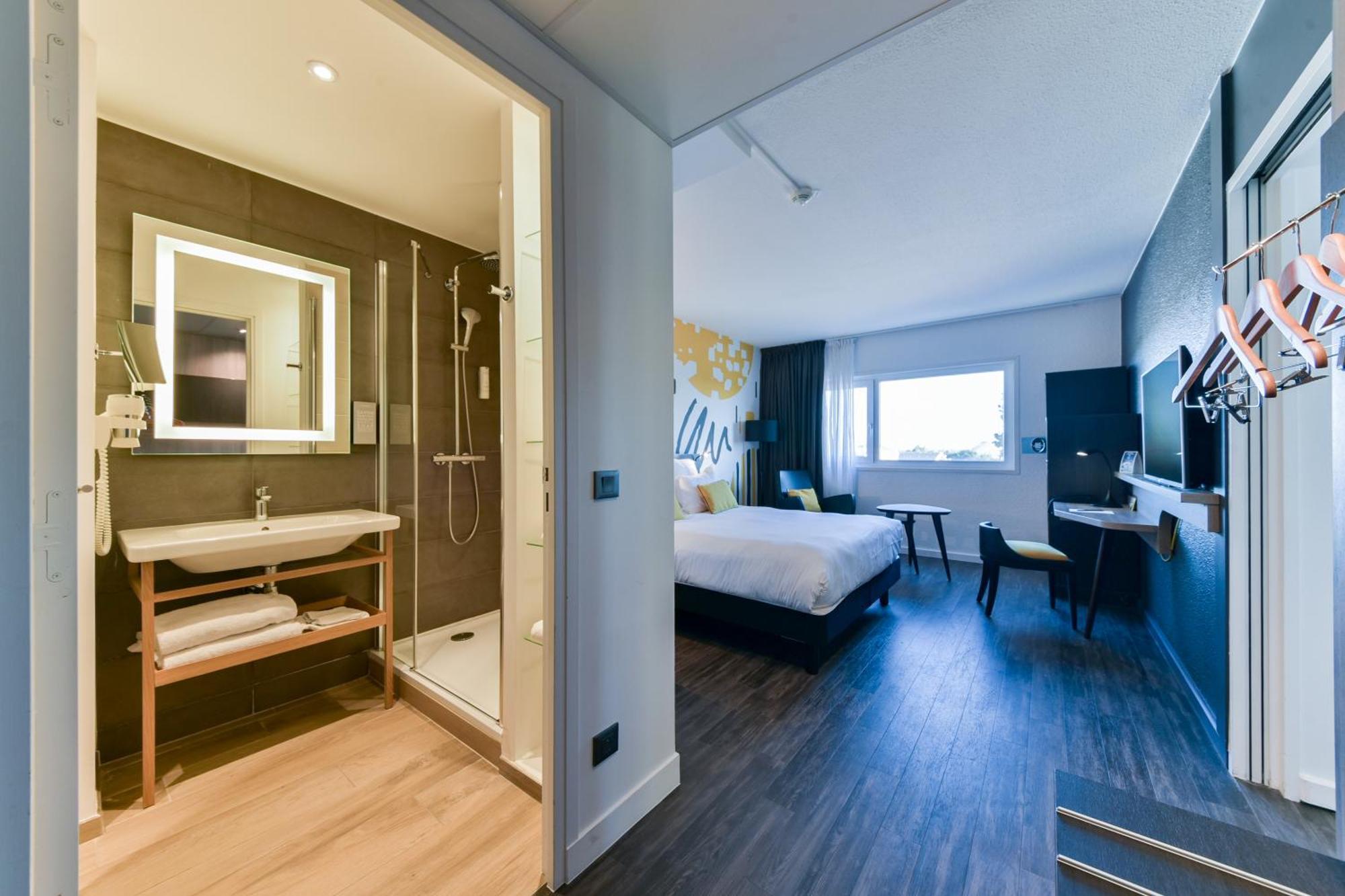 Hotel Golden Tulip Roissy Saint Witz Exterior foto
