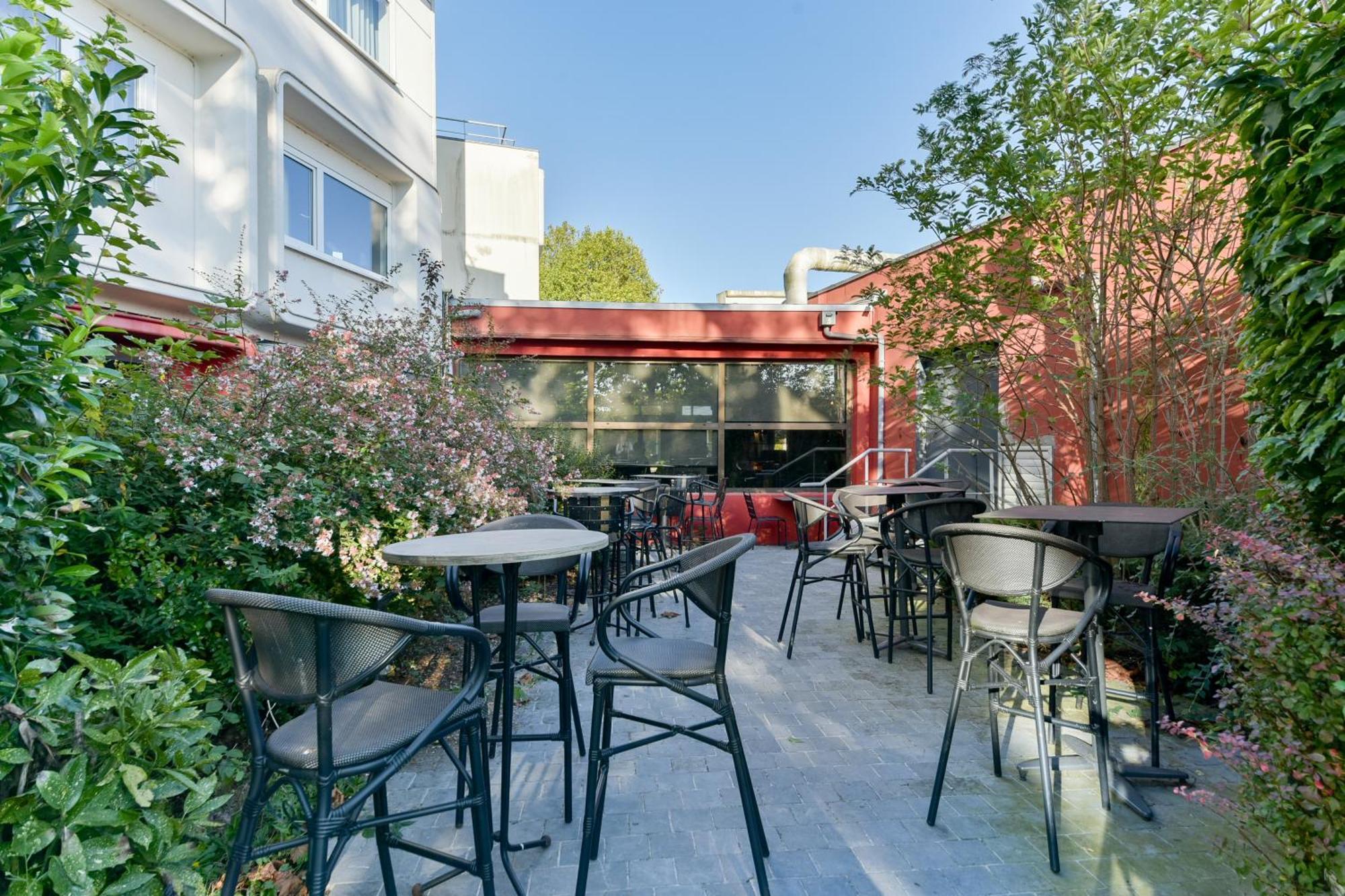 Hotel Golden Tulip Roissy Saint Witz Exterior foto